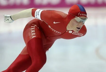 Nike SwiftSkin schaatspak.